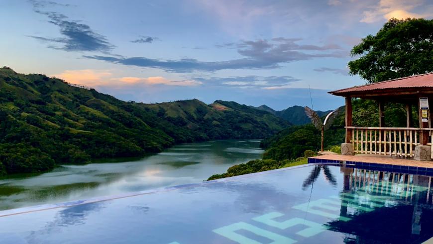 Honey River im Los Mikos Eco Hotel, Eco Hotel Los Mikos, Unvergessliche Landschaften, Kaffeeregion, Colombia