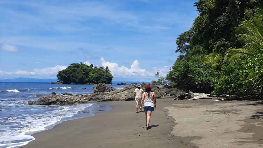 Tauchen den Pazifik erkunden, Mangata Lodge, Abenteuer und Ruhe, Nuquí, Colombia
