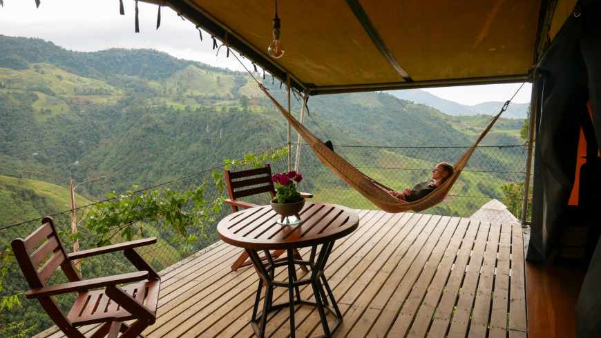 Following the flight of the Condor of the Andes, Nido del Condor Ecolodge, Bird Watching, Coffee Region, Colombia