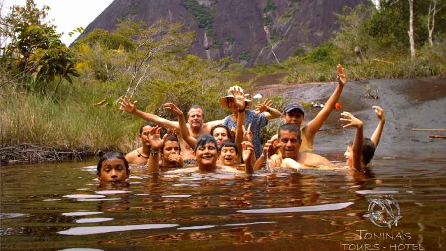 Las Montañas de los Dioses, Toninas Travel, Paisajes Inolvidables, Guainia, Colombia